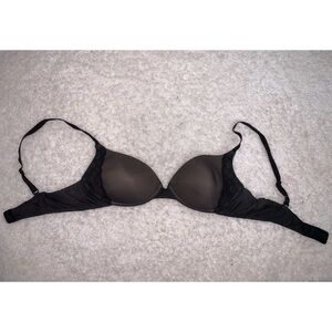Maidenform 34B Black Lace Bra No Underwire